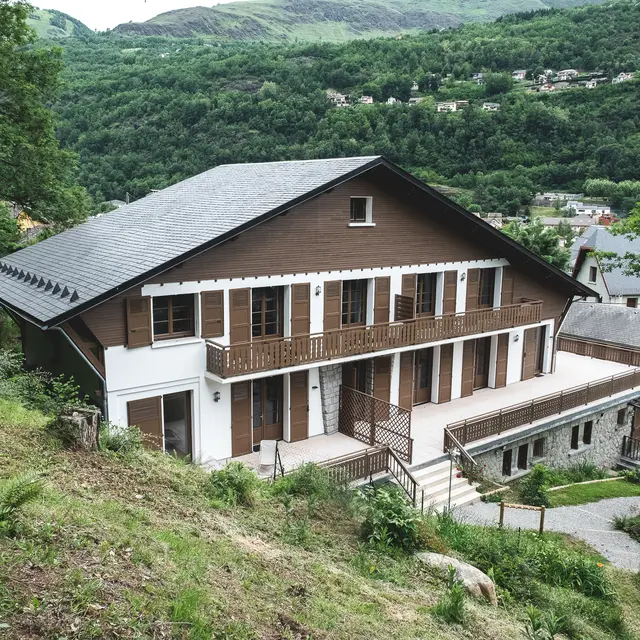 au chalet des 4 saisons appartement automne 4 personnes à Ax les Thermes