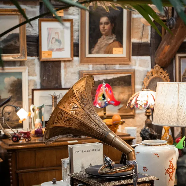 Journée d'expertises gracieuses avec Villefranche Enchères Riviera_Saint-Jean-Cap-Ferrat