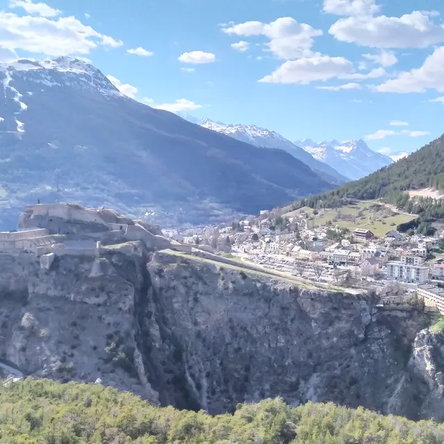 Tour des forts de Briançon