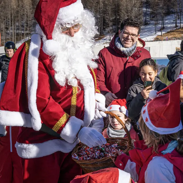 Arrivée du Père Noël_Les Orres