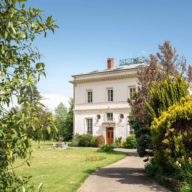 Arbres et nature au Domaine de la Garde_Bourg-en-Bresse