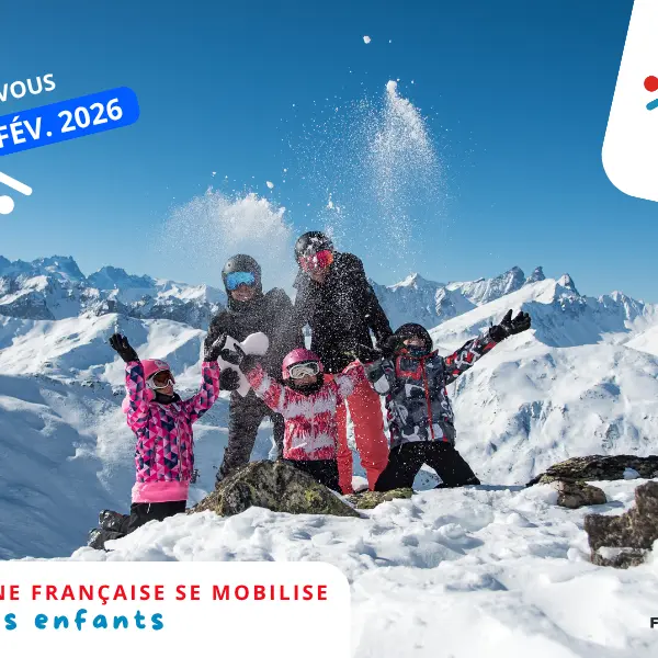 Descente aux flambeaux ESF Nationale Les P'tits flambeaux, suivie du feu d'artifice_La Giettaz