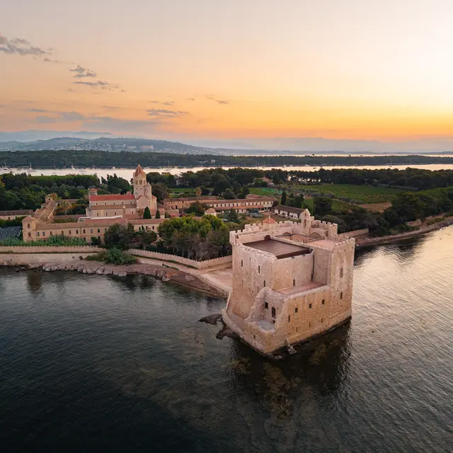 Découvrez la Tour-Monastère de l'Abbaye de Lérins_Cannes