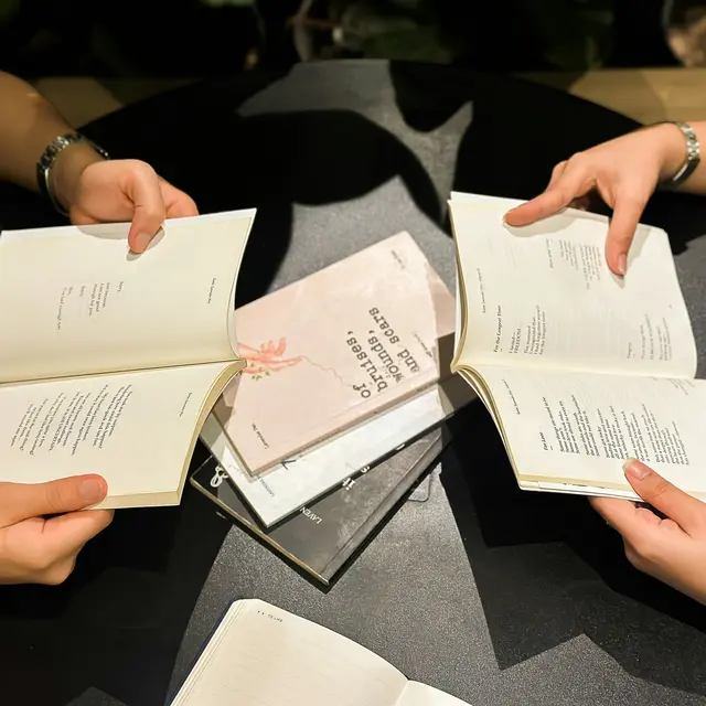 Séance de lecture à voix haute