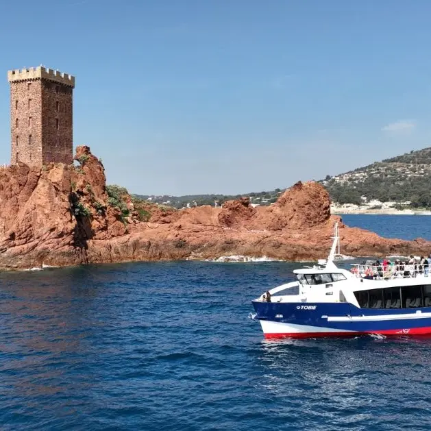 Promenade le long des calanques de l'Estérel_Saint-Raphaël
