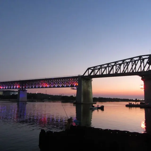 Viaduc ferroviaire de Caronte_Martigues