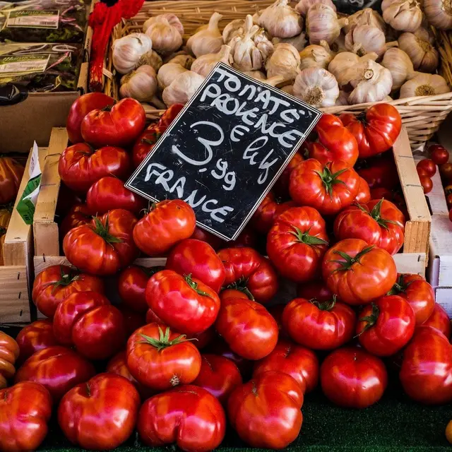 Marché provençal de Mouriès - tomates