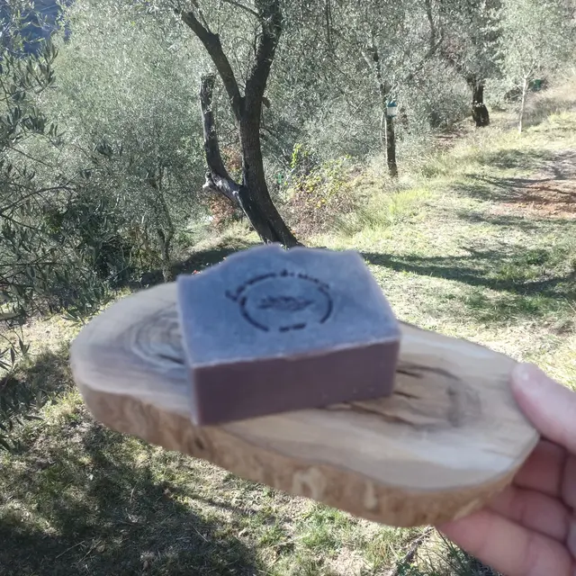 Savon et porte-savon de Kat