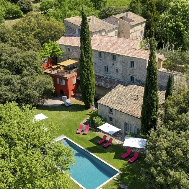 Chambres d'Hôtes le Prieuré de la Madelene à Malaucène