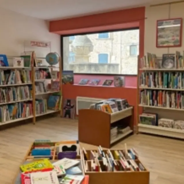 Bibliothèque municipale de Sablet_Sablet