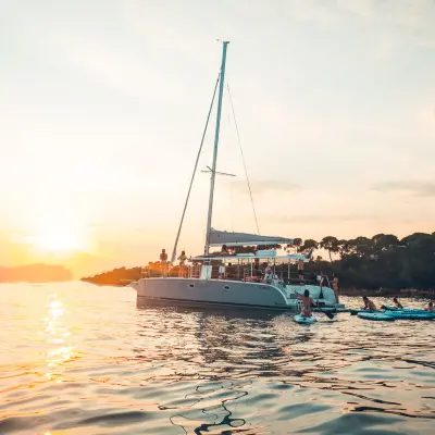Excursion catamaran coucher de soleil avec paddle & rosé