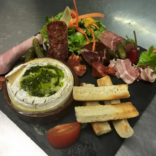 restaurant hyeres centre grillade vardéchois