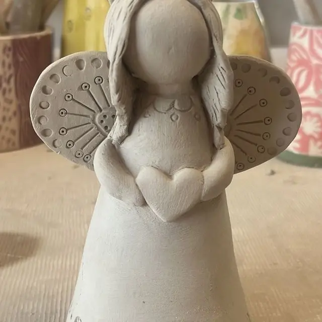 Atelier modelage : anges et lutins pour un noël scintillant_Sainte-Maxime