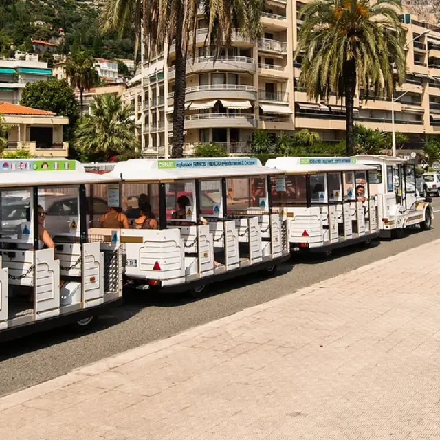 Le Petit Train Touristique au Salon du Tourisme_Menton