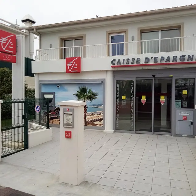 Banque Caisse d'Epargne Villeneuve-Loubet