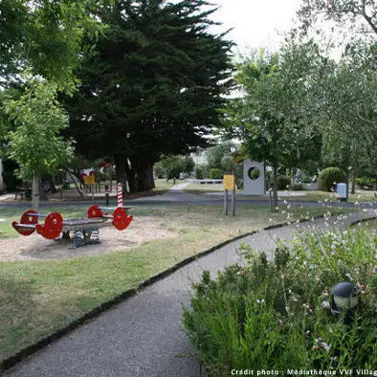 Aire de jeux extérieure