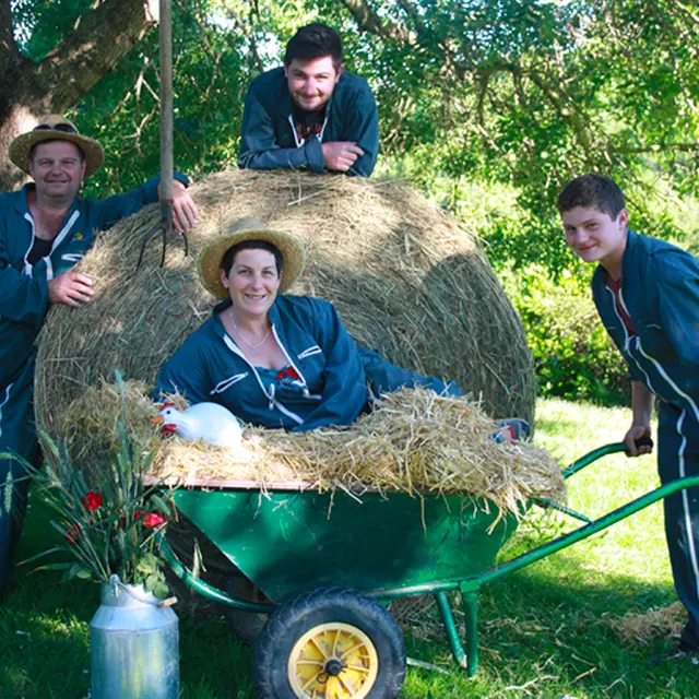 l'équipe de la ferme de Massat