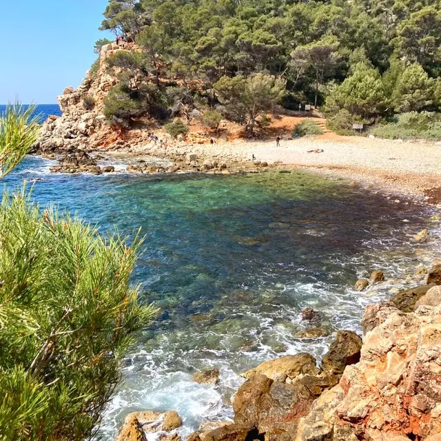 Plage les Engraviers Bandol