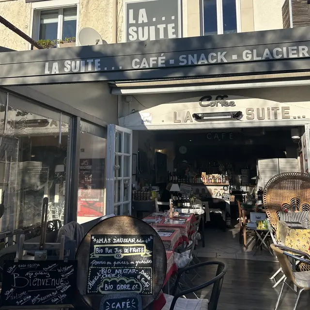 Café-Restaurant La Suite_Saintes-Maries-de-la-Mer