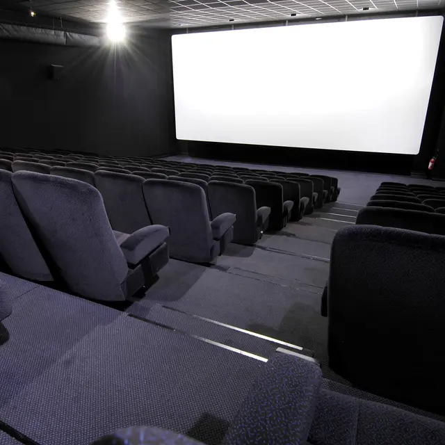 Cinéma Olbia Hyères centre-ville