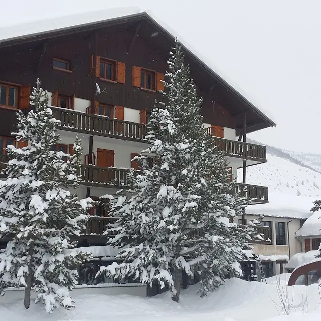 Le Fontenil -Centre de vacances -Abriès-Ristolas -Queyras