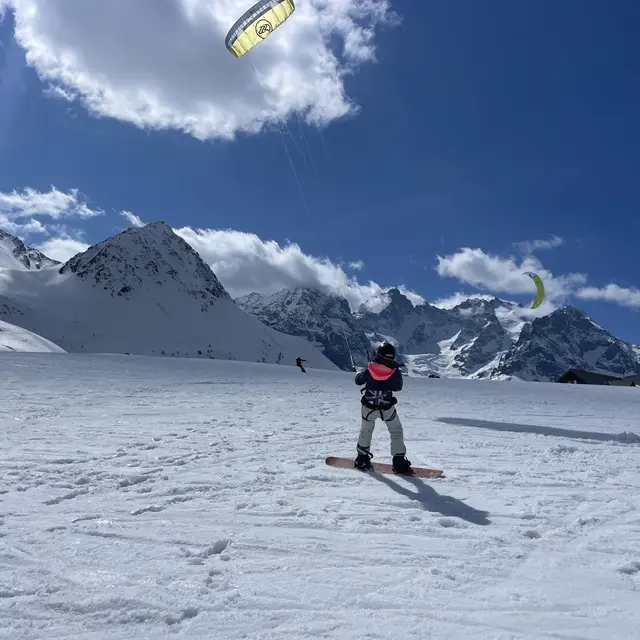 Wayra - École de snowkite_