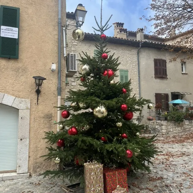 MARCHÉ DE NOËL_Saint-Vallier-de-Thiey