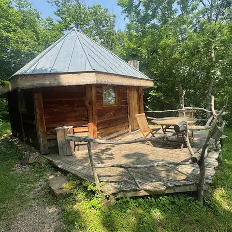 cabanes des gallochières - nuits insolites - gites insolites 32.jpg