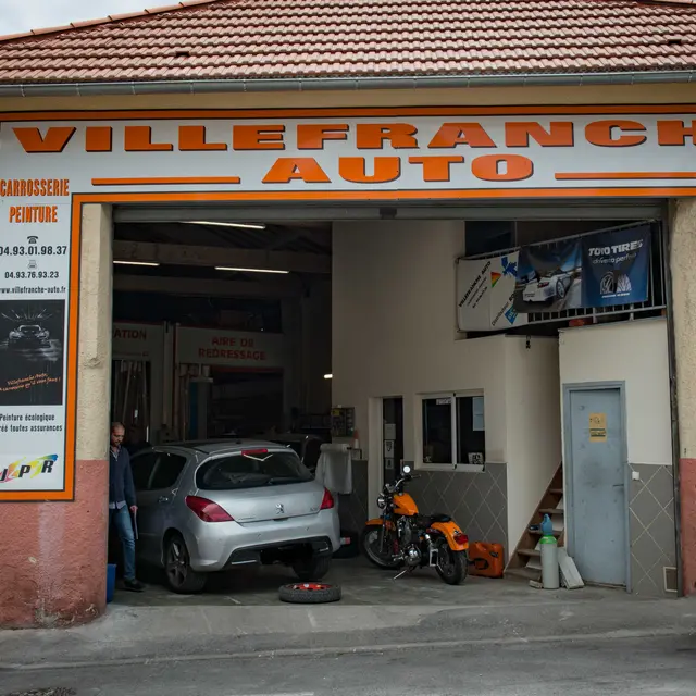Villefranche Auto_Villefranche-sur-Mer