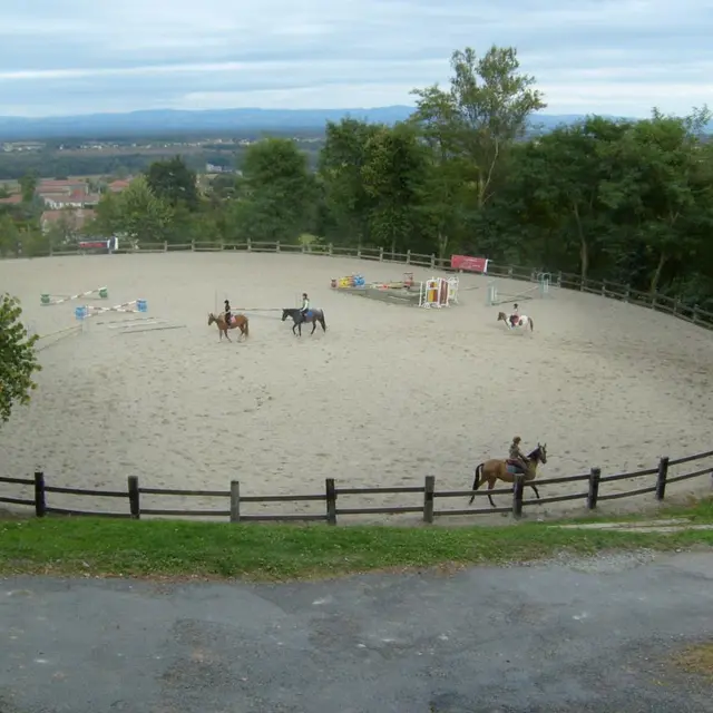 Centre Equestre Régional du Forez- CERF-Marcoux
