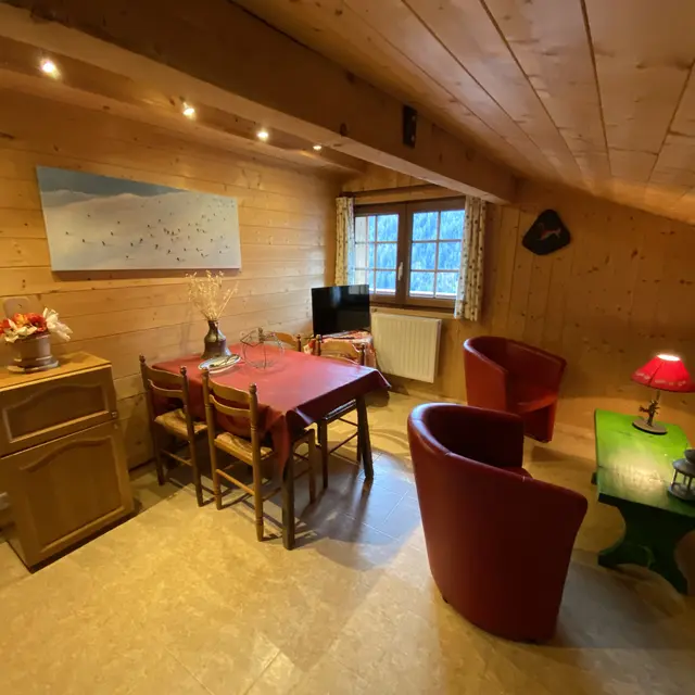 Studio - Les Lutins n°8