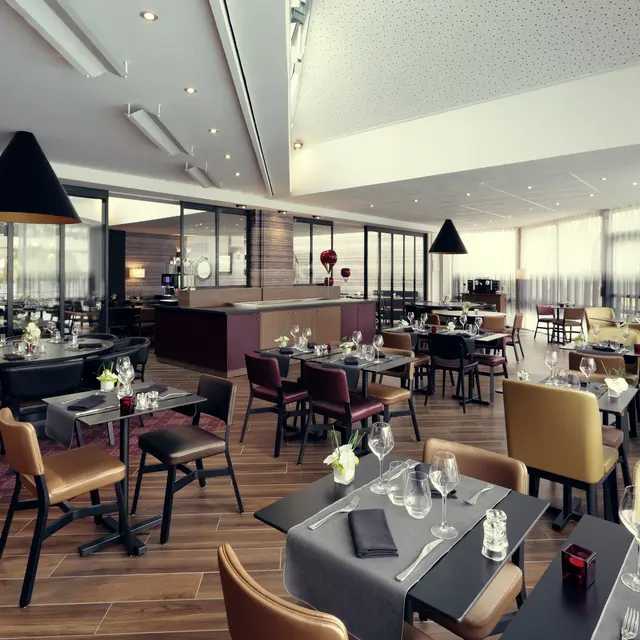 Intérieur Restaurant l'Instant