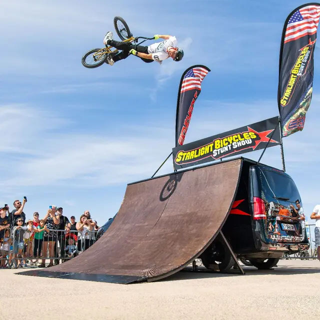 STARLIGHT BMX