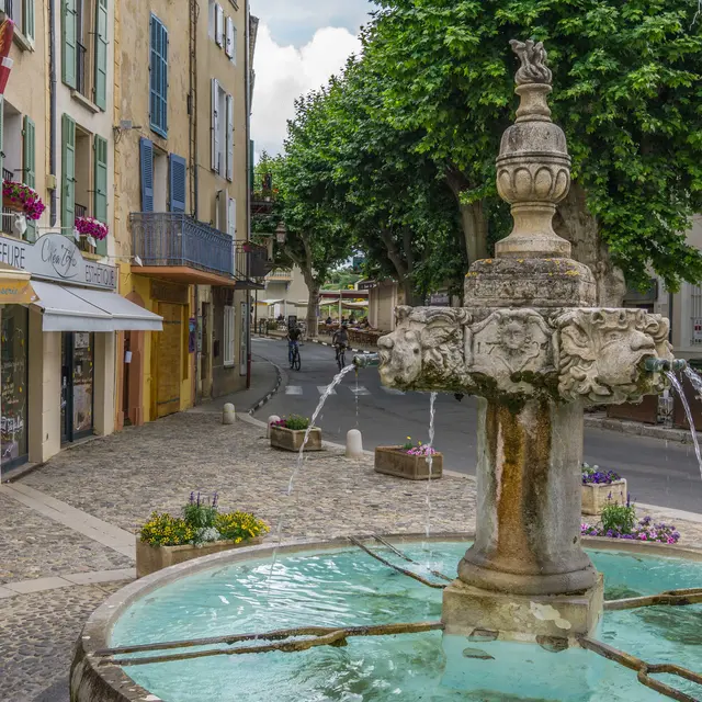 Visite libre du village de Valensole