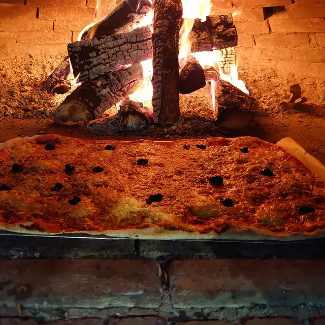 Chez JB pizzeria au feu de bois﻿_Caderousse