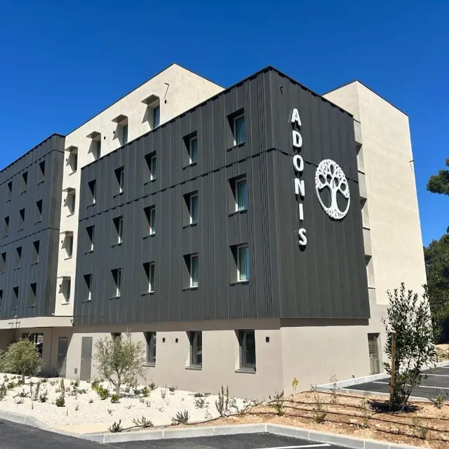 Adonis Le Castellet_Signes