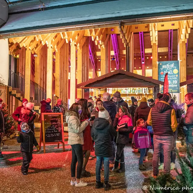 Marché village de Noël Faverges