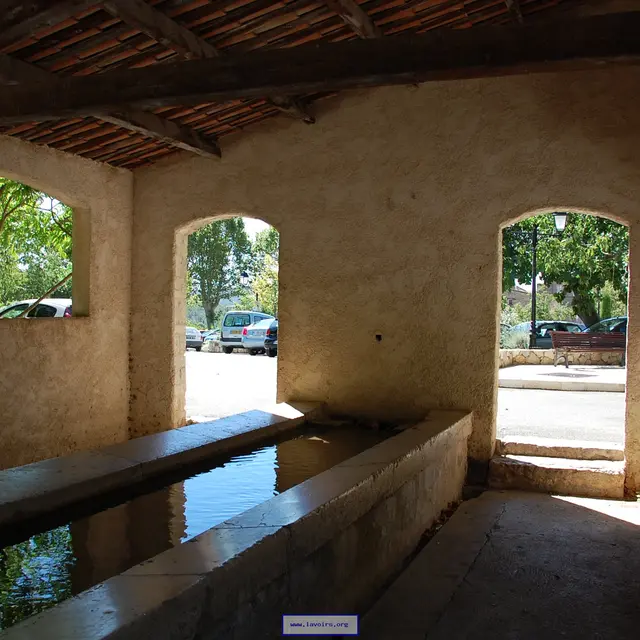 Lavoir de Villecroze