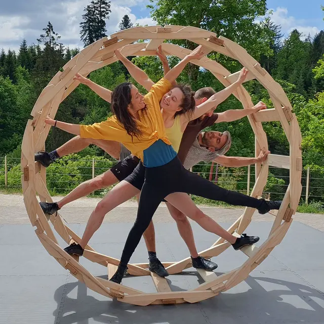 La Tombola • Collectif Pourquoi Pas