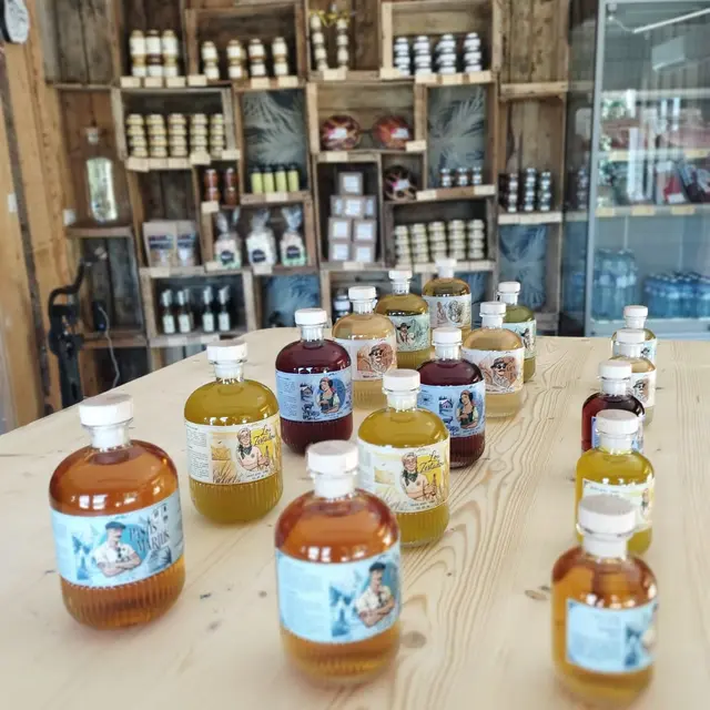 La Maison du Génépi boutique.jpg