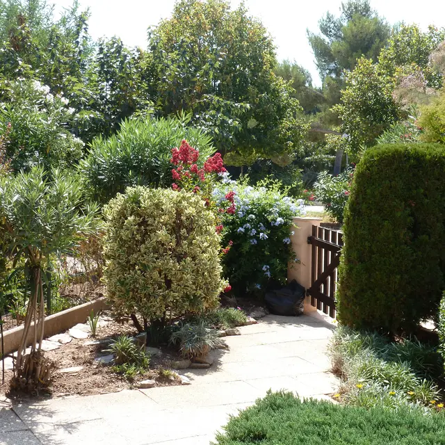 Entrée jardin