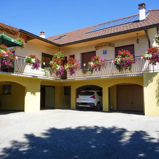chambred'hôtes-3épis-AixlesBainsRivieradesAlpes-L'OréeduBois-maison