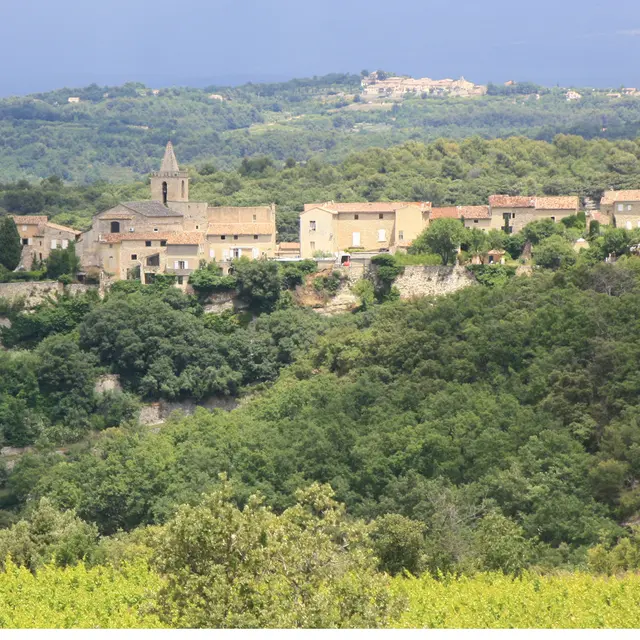 Vue de Venasque