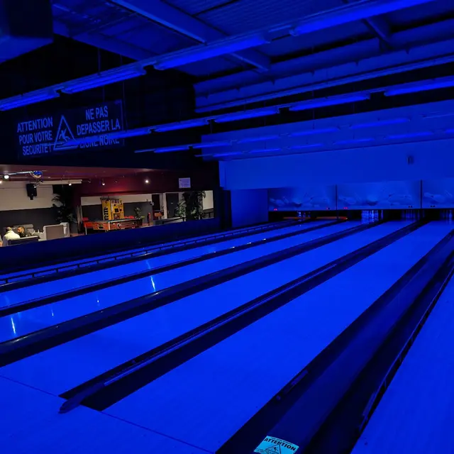 Black Lights sur les pistes