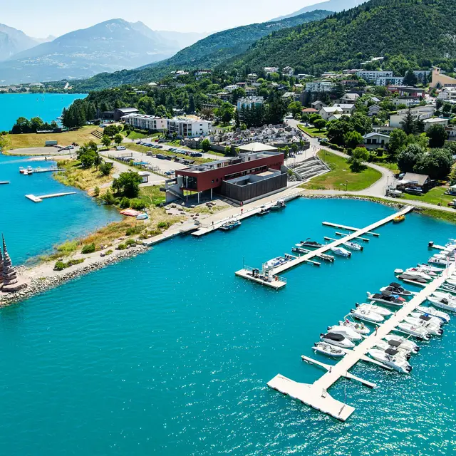 Port de la capitainerie_SAVINES-LE-LAC