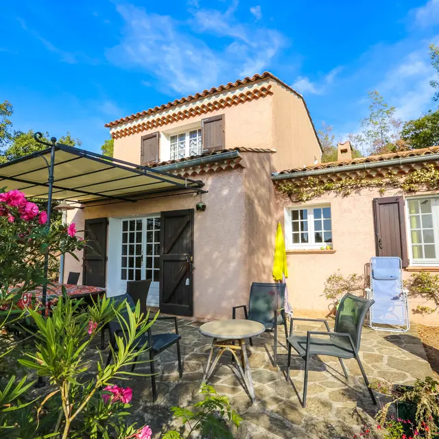Villa Freesia