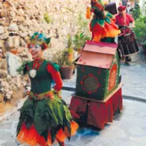 Parade de Noël - Les foliafées_La Garde