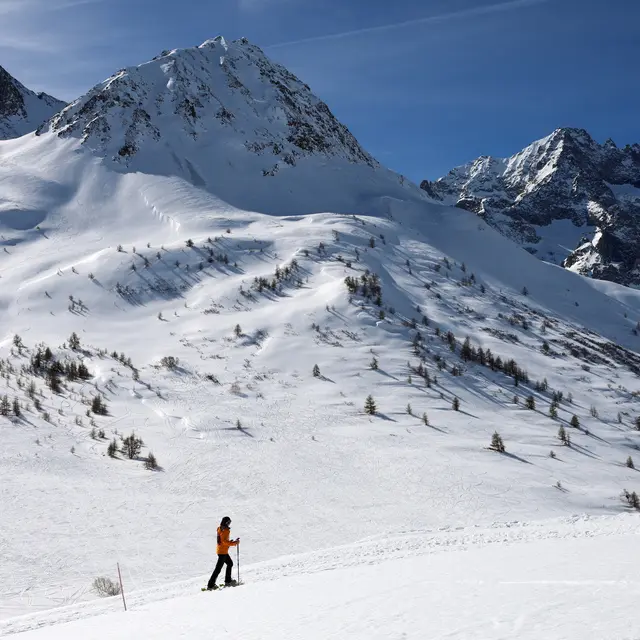 La fontaine des Vives en raquettes_Villar-d'Arêne