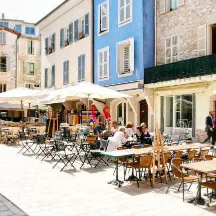Place du Peyra_Vence