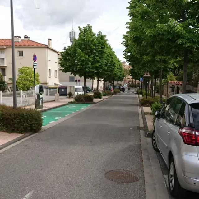 Borne de recharge électrique